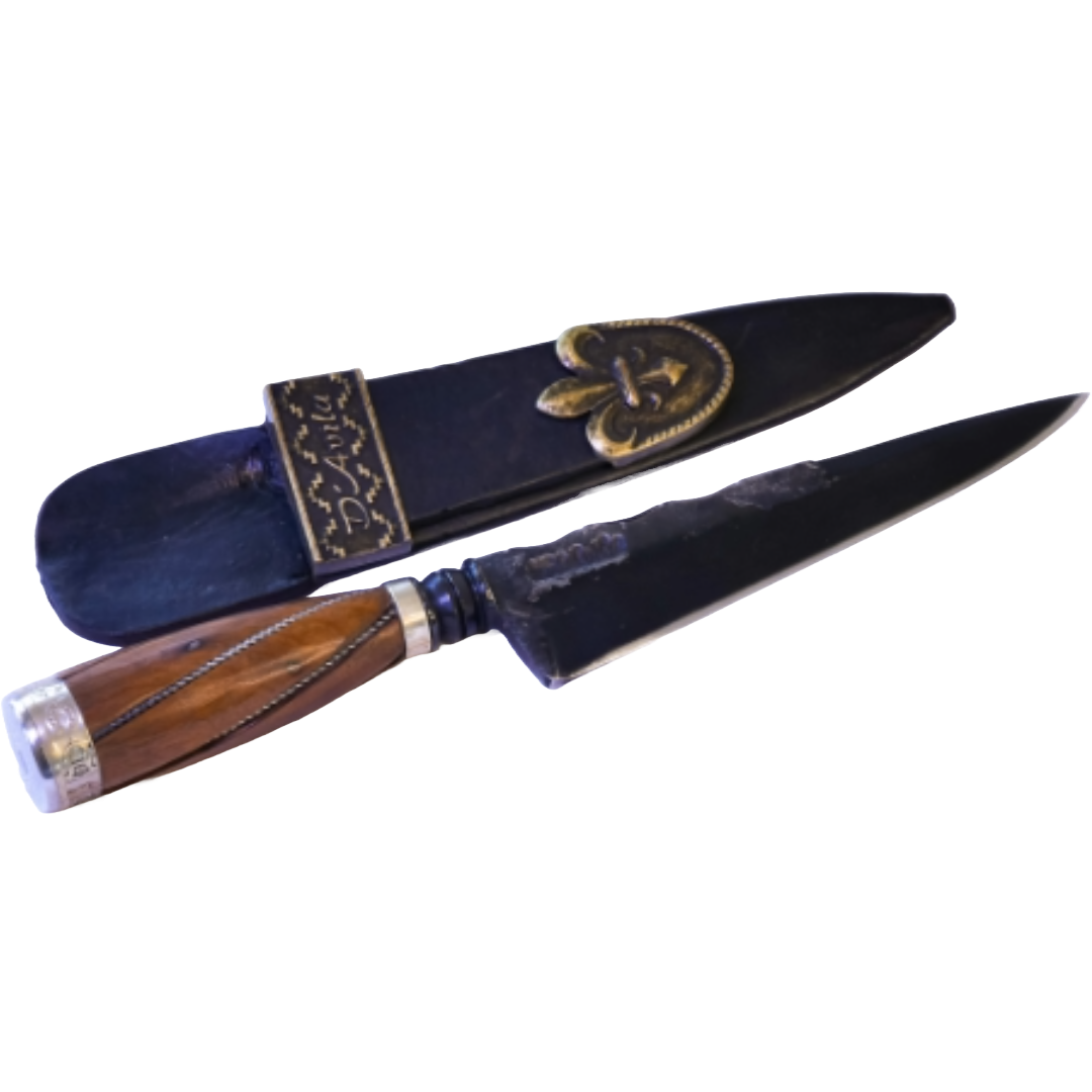 Retovada Barbecue 6" Knife in Carbon Steel 5160, Wooden Handle - D'Avila Knives